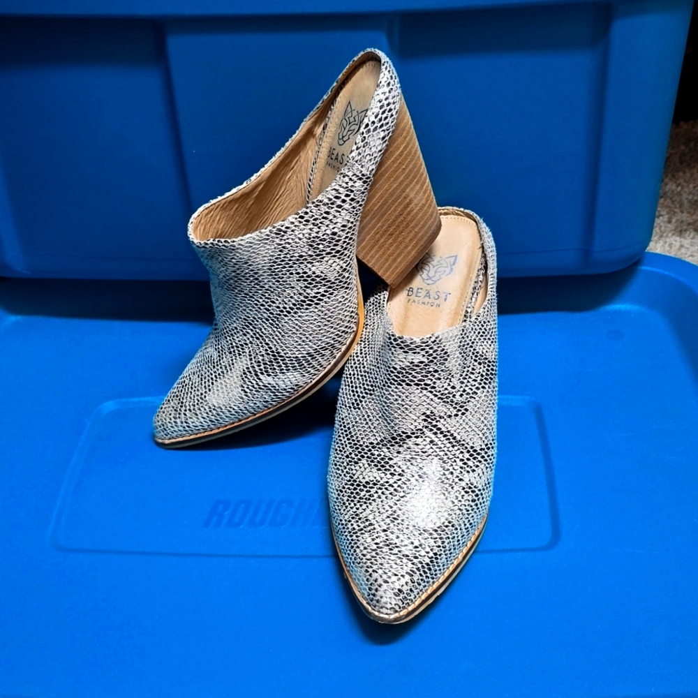 Beast Fashion, faux snakeskin, highheel mules size 9